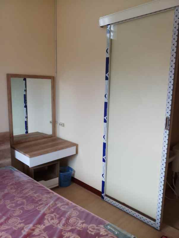 rumah kos baru ngagel row jalan 2 mobil nego