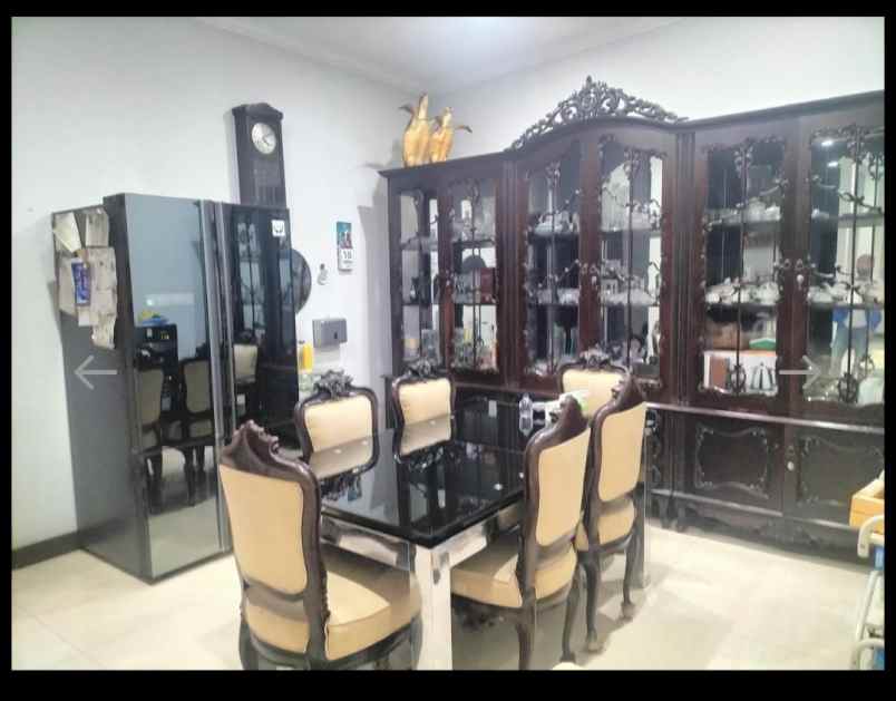 rumah luas di gegerkalong posisi hook