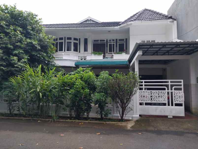 rumah mewah dalam komplek duren sawit jakarta timur
