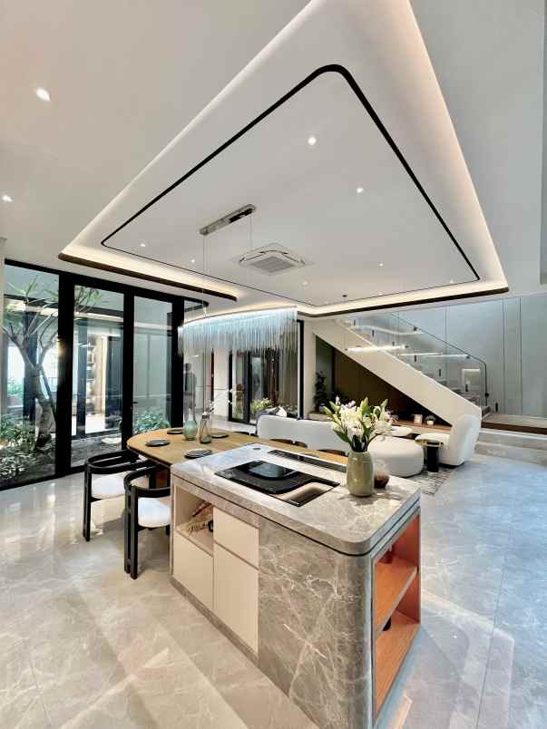 rumah mewah graha famili family full perabot lift kpr