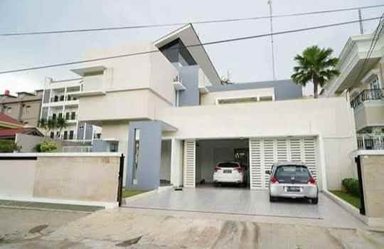 rumah mewah jln dr ismail akcaya