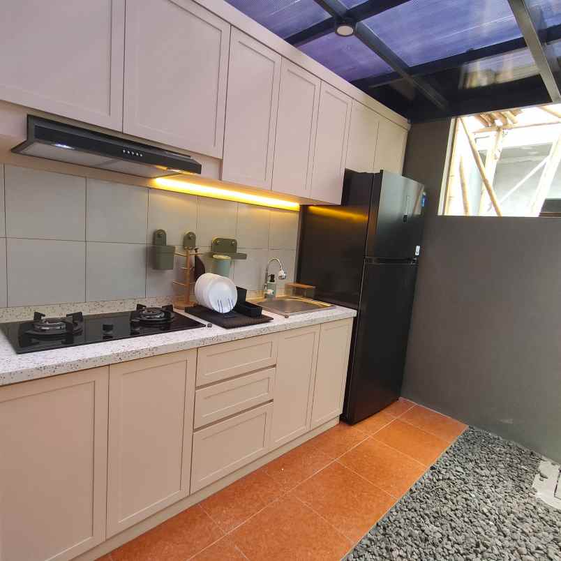 rumah mewah termurah dekat stasiun ka