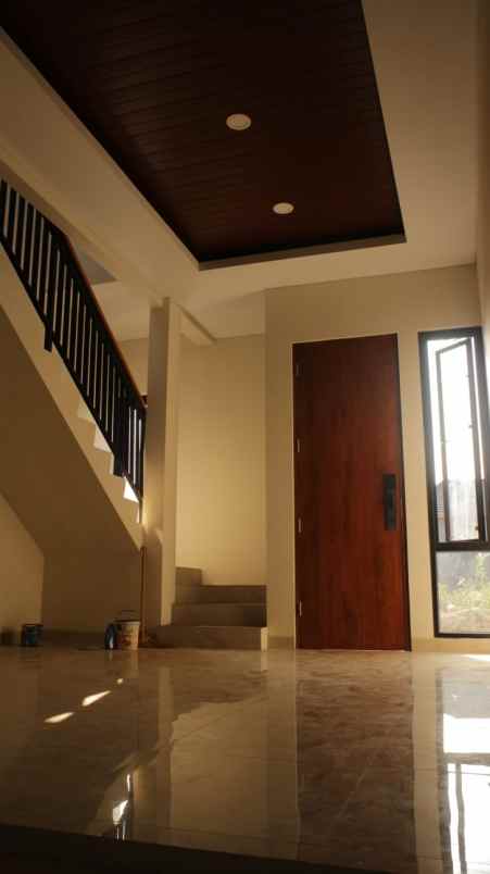 rumah modern kontemporer dekat uii