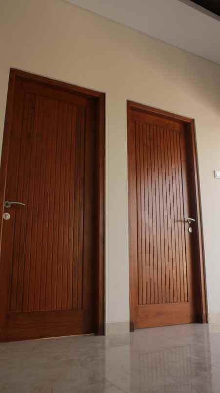 rumah modern kontemporer dekat uii