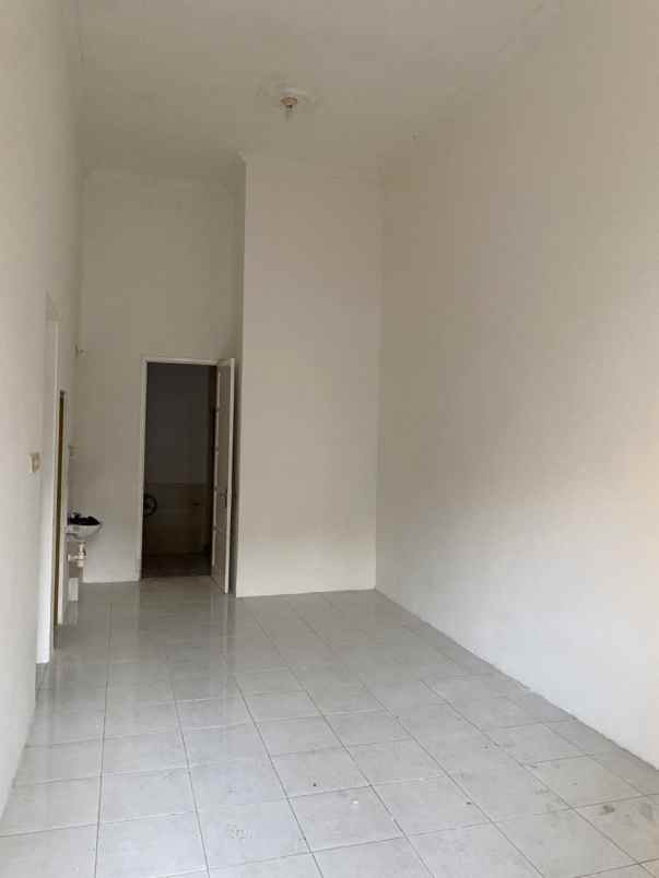 rumah mulyosari baru strategis siap huni