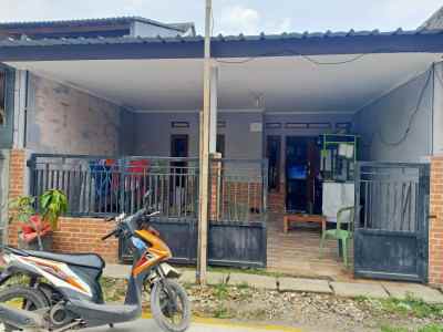 rumah murah di griya asri 2 sudah padat penghuni
