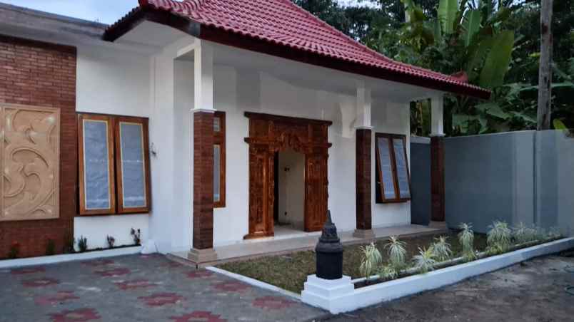 rumah murah tanah luas di borobudur magelang