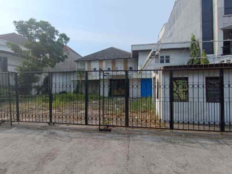 rumah nol jalan raya jemursari minim 2 tahun