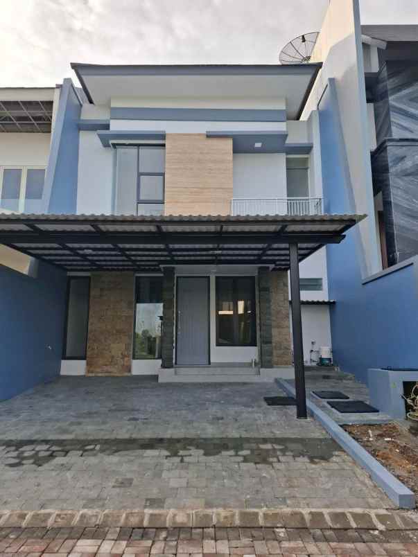 rumah pakuwon city palm beach strategis minimalis