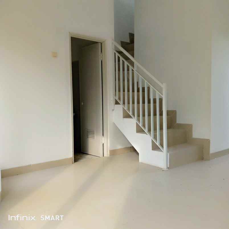 rumah perumahan serpong suradita