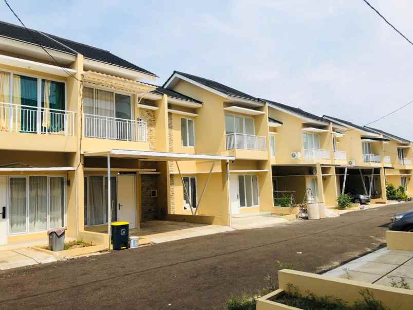 rumah perumahan serpong suradita