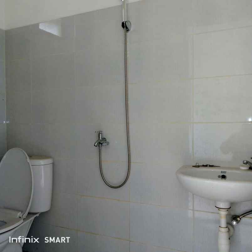 rumah perumahan serpong suradita