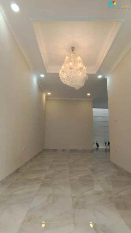 rumah pondok gede bekasi jawa barat