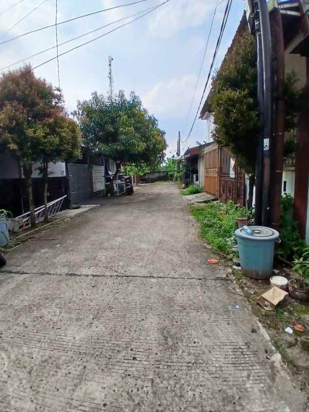 rumah second minimalis di cinangka depok