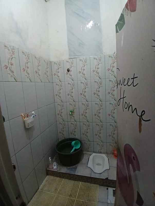 rumah second minimalis di cinangka depok