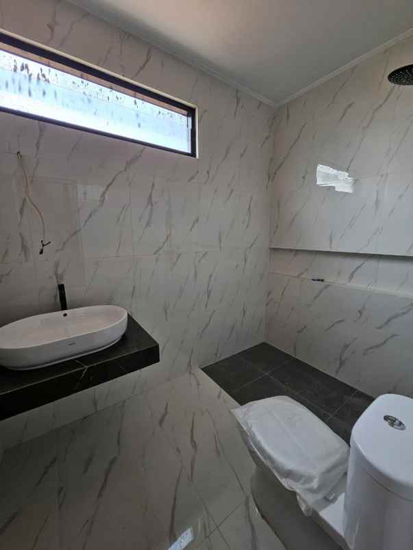 rumah sekelimus dekat buah batu kiaracondong bandung