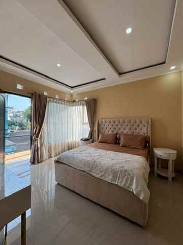 rumah setraduta dekat sarijadi pasteur bandung