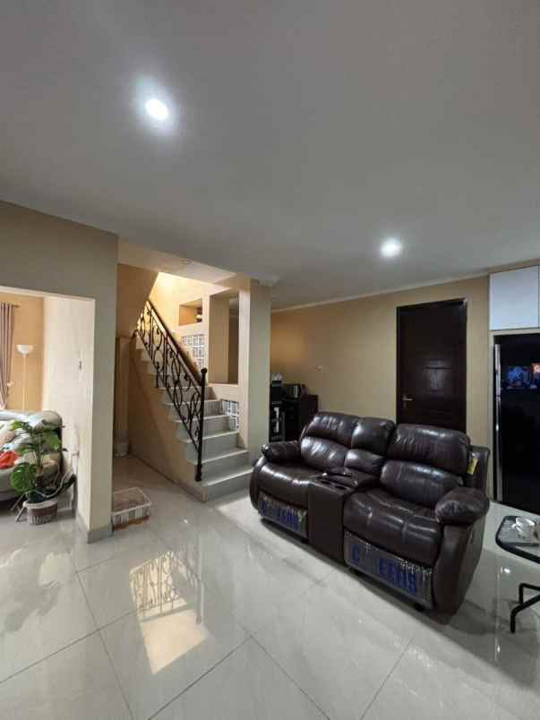 rumah setraduta dekat sarijadi pasteur bandung