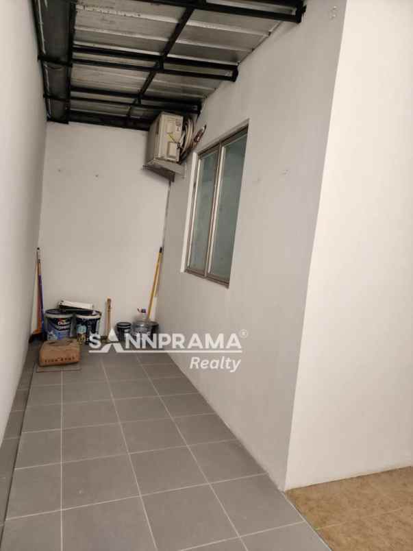 rumah shm tanah 84 di cluster kelapa dua depok rhl