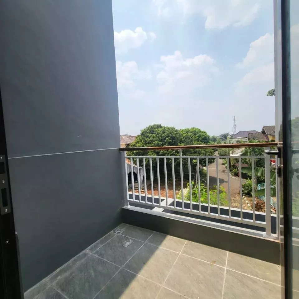 rumah siap huni 800 jutaan di tangerang selatan