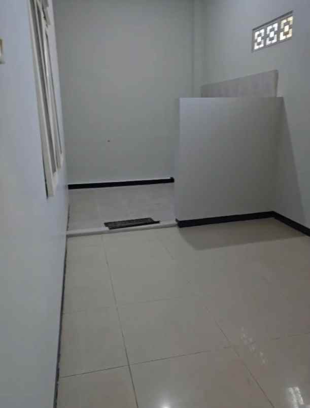rumah siap huni bagus dekat wiyung surabaya barat
