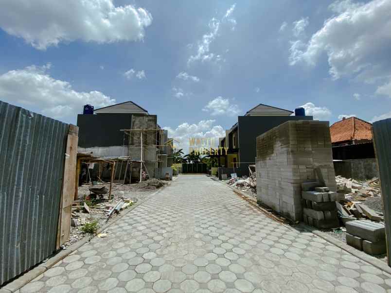 rumah siap huni dengan lingkungan aman dan asri