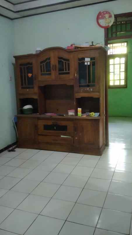 rumah siap huni dengan lokasi strategis