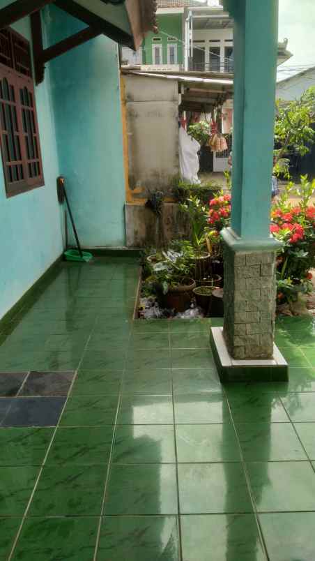 rumah siap huni dengan lokasi strategis