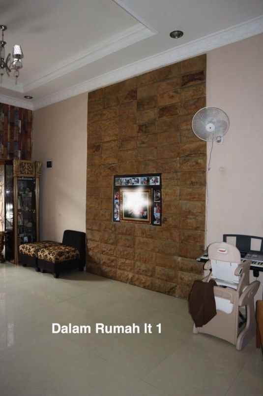 rumah siap huni di danau indah 3 sunter jakarta utara