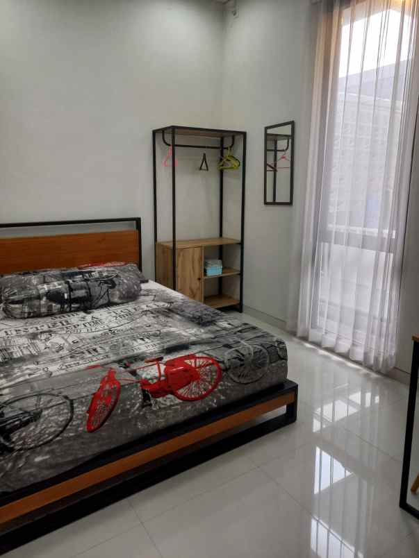 rumah siap huni full furnish di permata jingga