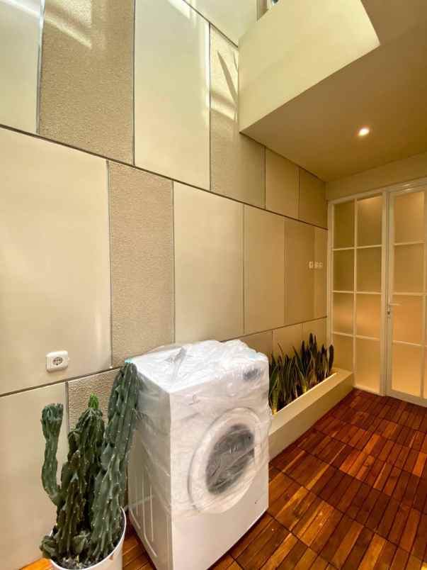 rumah siap huni full furnish lokasi sukun