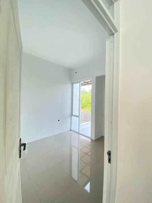 rumah siap huni ngaliyan semarang barat