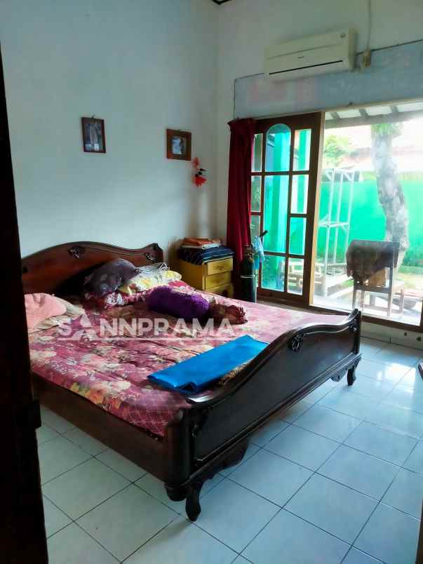 rumah srengseng sawah