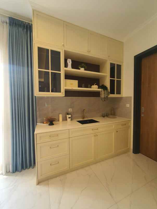 rumah suvarna sutera cluster helios siap huni free ppn