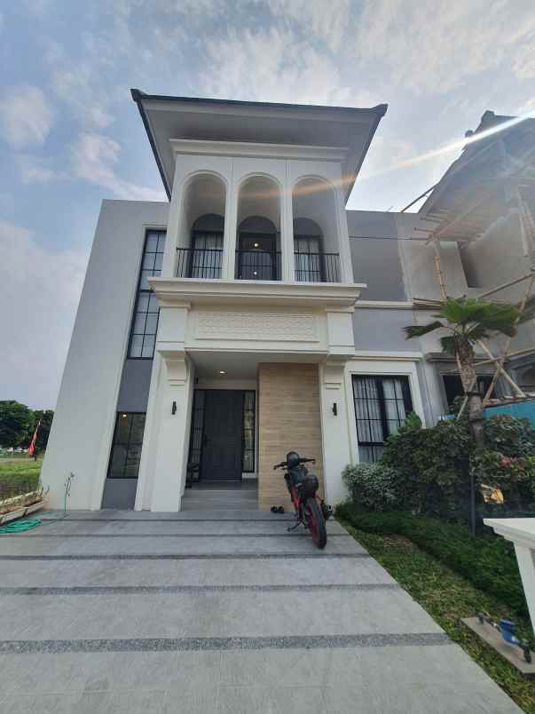 rumah suvarna sutera cluster helios siap huni free ppn