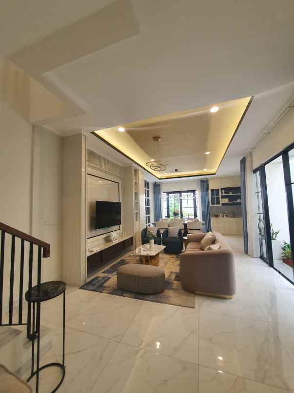 rumah suvarna sutera cluster helios siap huni free ppn