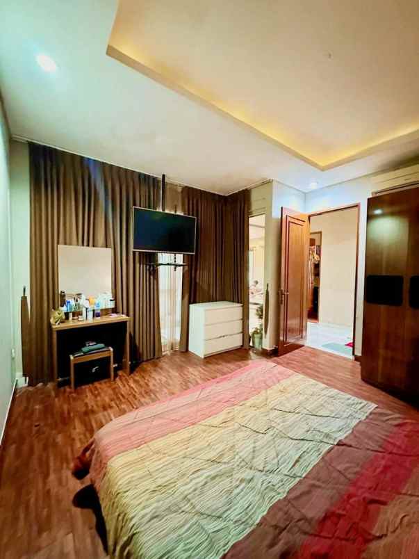 rumah terawat siap huni terogong cilandak