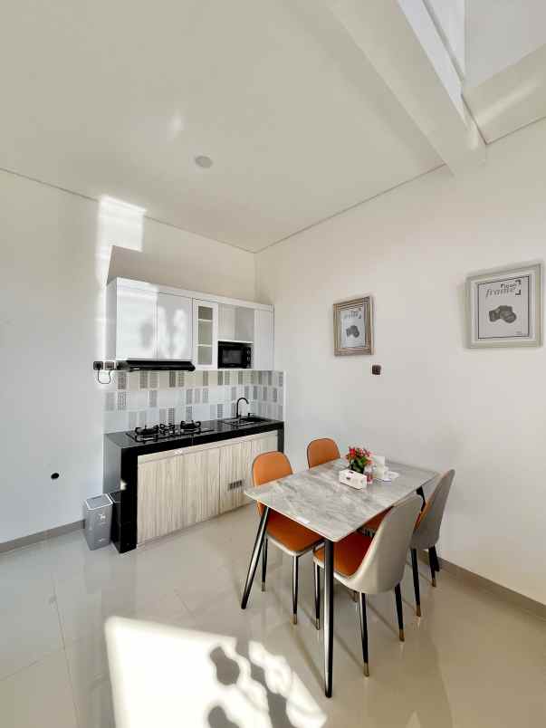 rumah villa esperanza di depok