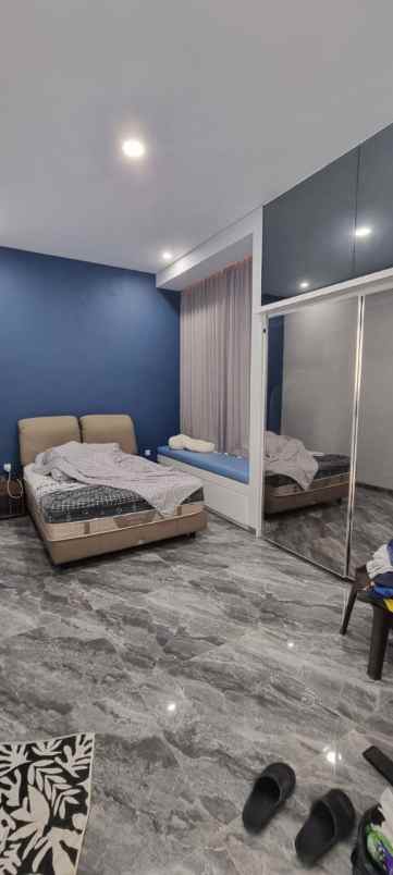rumah waterfront citraland strategis row 3 mobil