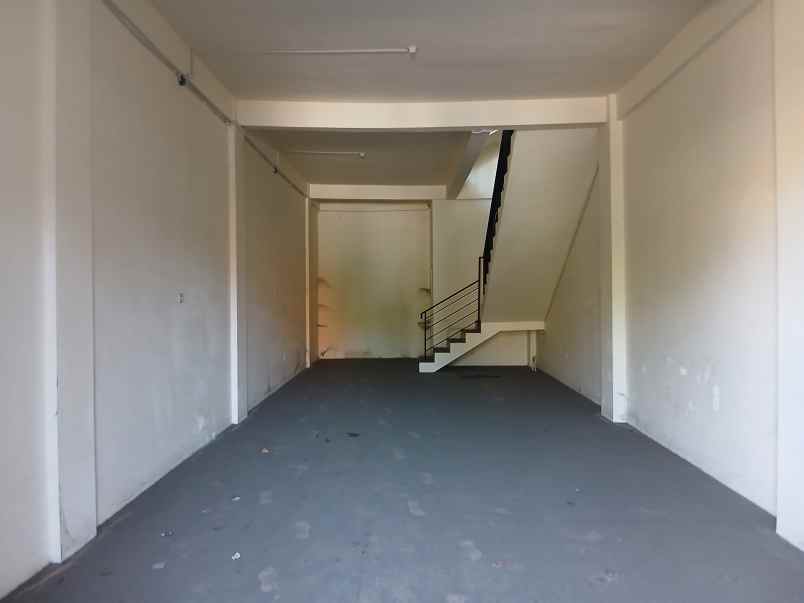 sewa ruko strategis jalan raya tambaksari surabaya