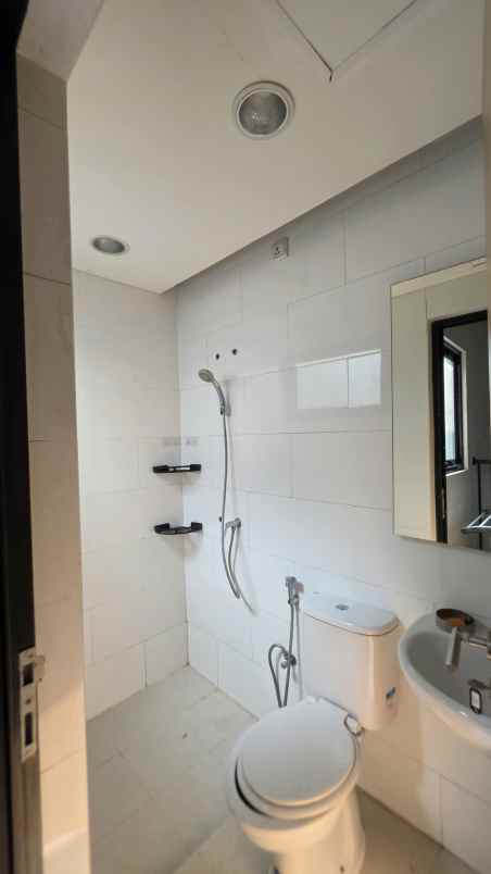 sewa rumah full furnished o2 grand wisata tambun