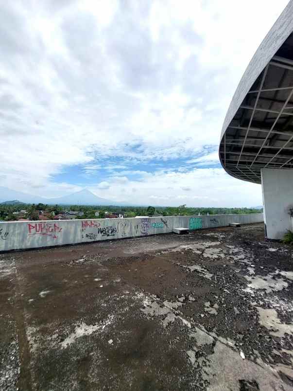 tanah bonus bangunan gedung di jalan magelang