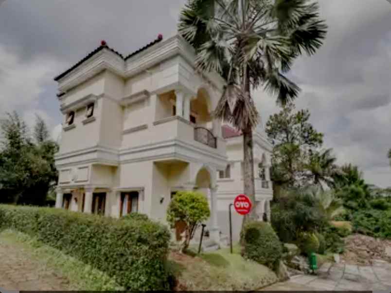 villa yasmin puncak jawa barat