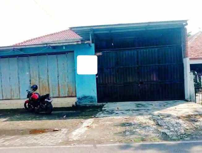bangunan komersil dekat bandara semarang