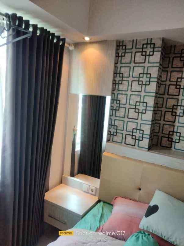 bu apartemen paragon solo full furnish baru renovasi