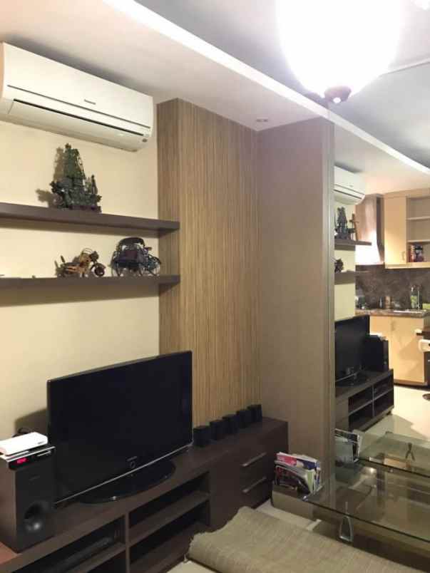 dijual apartemen cosmo residence tanah