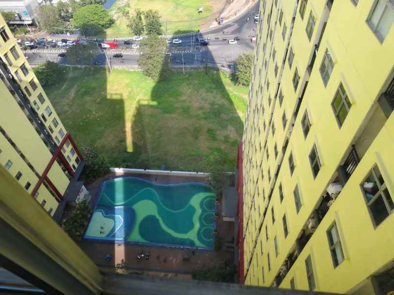 dijual apartemen jalan raya kedung baruk