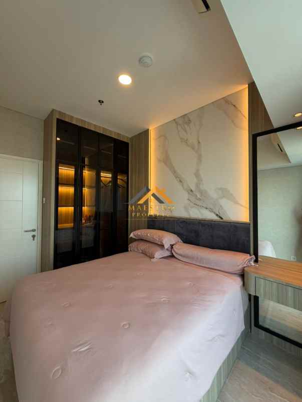 dijual apartemen podomoro city deli tower