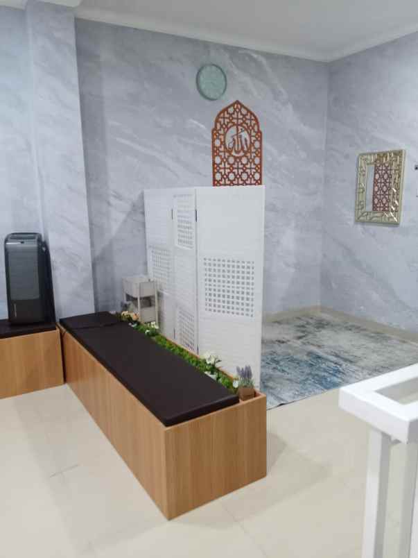 dijual cepat ruko 3 lantai