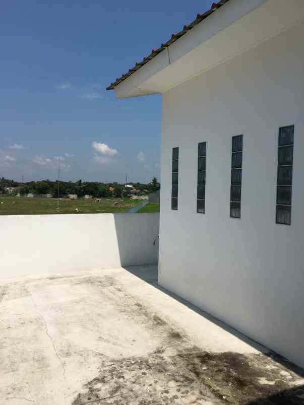 dijual cepat ruko little ginza 3 lt tangerang